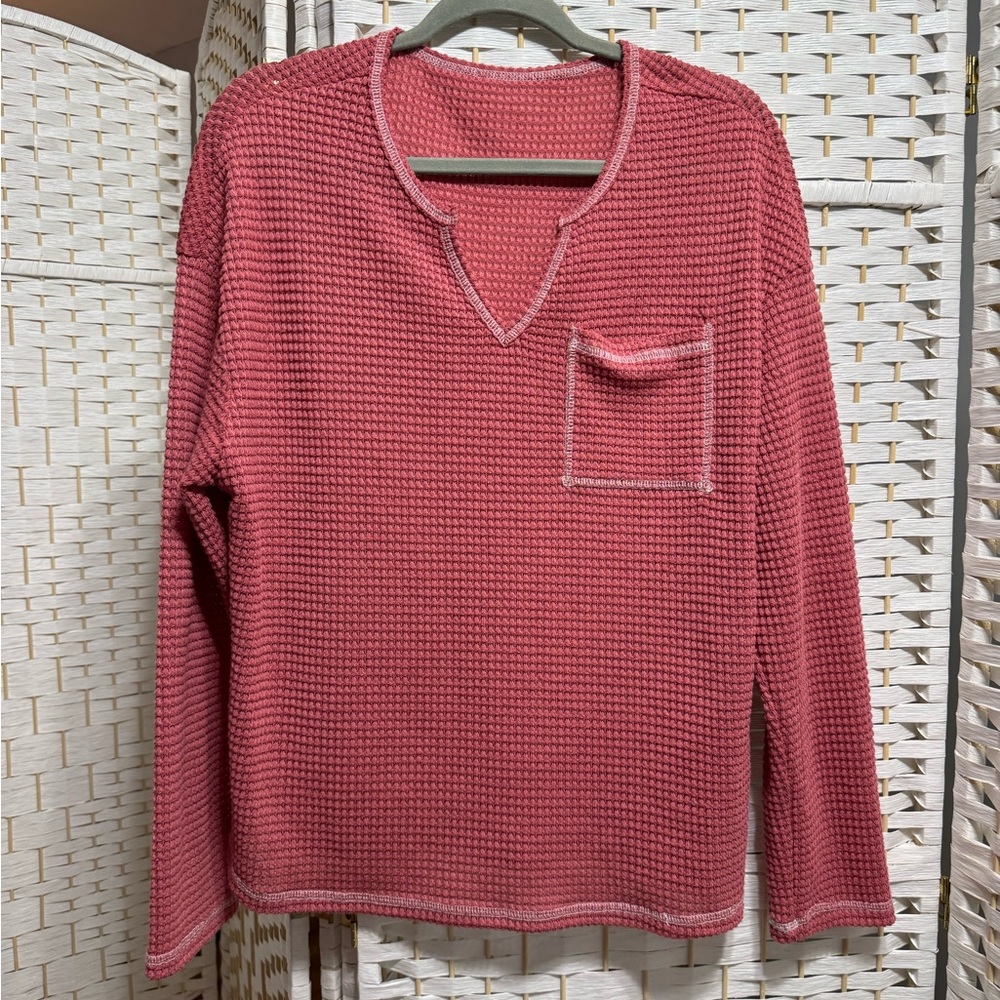 Women's Pink top